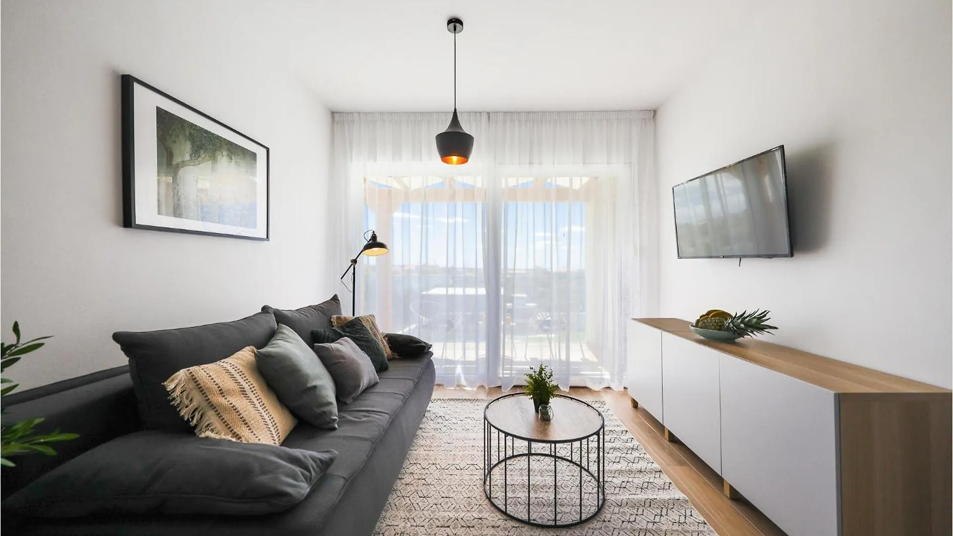 Holiday home Stunning Home In Vrsi With Kitchen