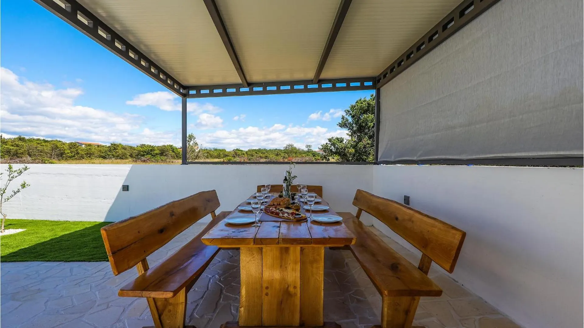 Holiday home Stunning Home In Vrsi With Kitchen