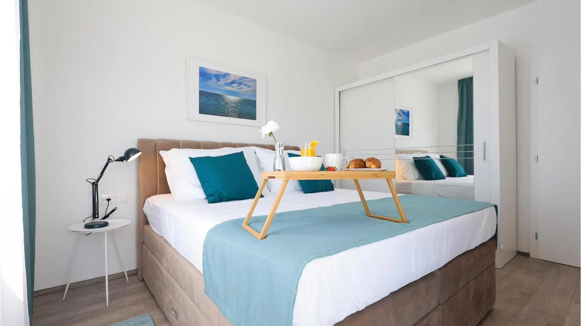 Holiday home Stunning Home In Vrsi With Kitchen