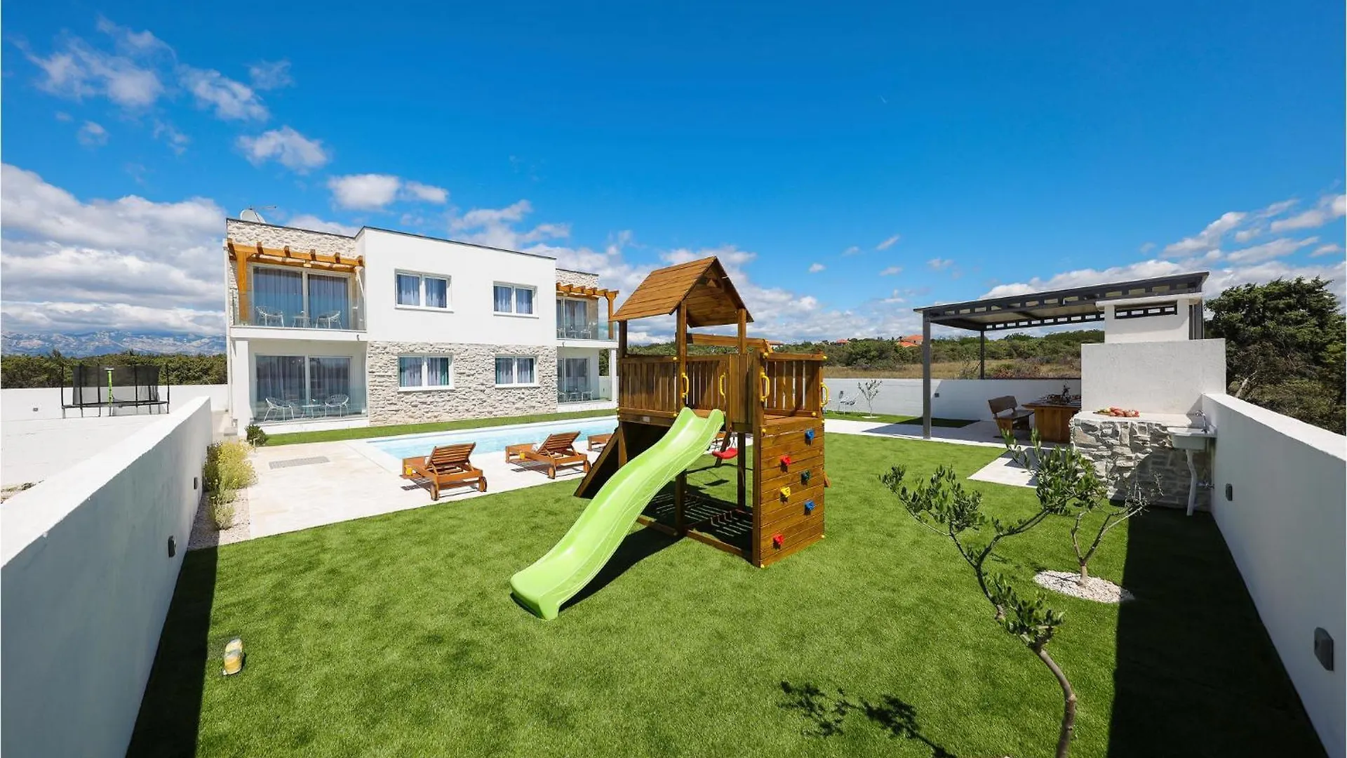 Stunning Home In Vrsi With Kitchen Casa vacanze