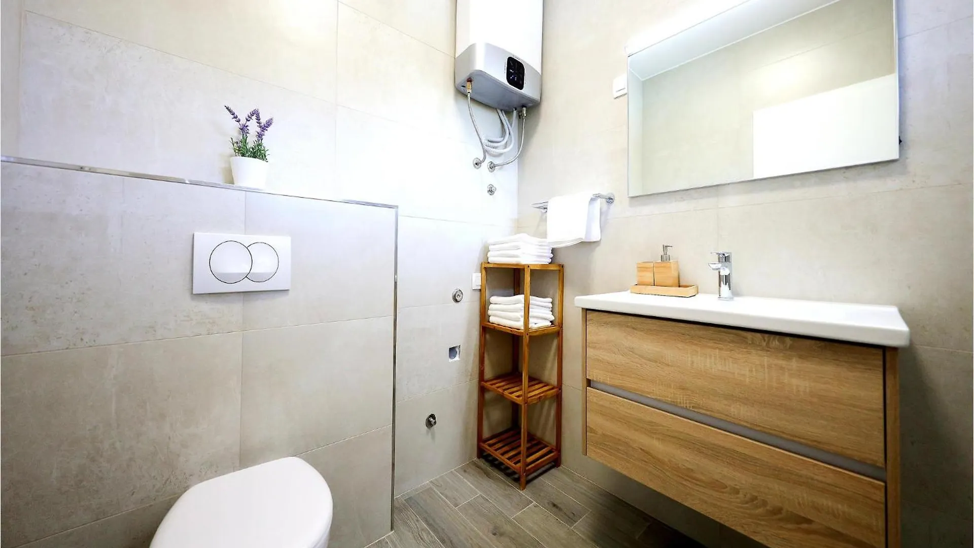 Stunning Home In Vrsi With Kitchen Casa vacanze